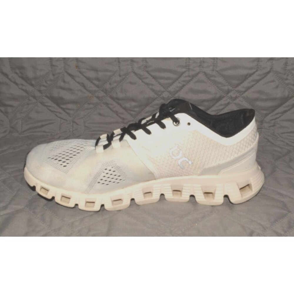 On Cloud X Women's Sz 8 Running Shoes White Black Mesh Sneakers EU 39 Athletic - Picture 2 of 9